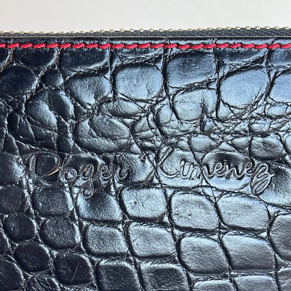 Roger Ximenez Mock Croc Black Women's Leather Clutch New Without Tag 🏷️